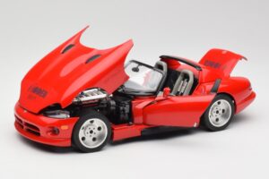 Dodge Viper RT/10 Red Limited Edition Bburago 1:18 3025 Diecast — photo 2 of 8