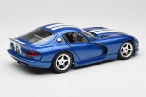Dodge Viper GTS SR II Blue with White Stripes Bburago 1:18 3330 Diecast — photo 3 of 8
