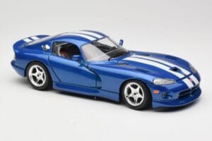 Dodge Viper GTS SR II Blue with White Stripes Bburago 1:18 3330 Diecast — photo 6 of 8