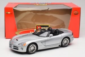 Dodge Viper SRT-10 Bright Silver Bburago 1:18 34908 Diecast — photo 8 of 8