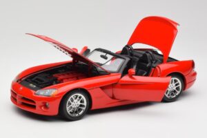 Dodge Viper SRT-10 Red Bburago 1:18 3325 Diecast — photo 2 of 8