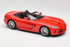 Dodge Viper SRT-10 Red Bburago 1:18 3325 Diecast — photo 6 of 8