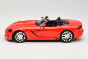 Dodge Viper SRT-10 Roadster Red Hot Wheels 1:18 53836 Diecast — photo 4 of 8