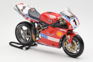 Ducati 998R WSB #1 T. Bayliss Ducati Infostrada 2002 Minichamps 1:12 122021201 Diecast — photo 4 of 6