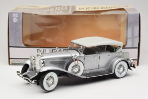 Duesenberg SJ Silver GreenLight 1:18 13525 Diecast — photo 8 of 8
