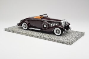 Duesenberg SJN Convertible Coupe Burgundy Minichamps 1:18 107150331 Diecast — photo 6 of 6