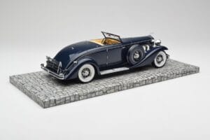 Duesenberg SJN Convertible Coupe Midnight Blue Minichamps 1:18 107150332 Diecast — photo 2 of 6