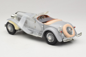 Duesenberg SJ Gary Cooper's Movie Car ERTL 1:18 7963 Diecast — photo 5 of 6