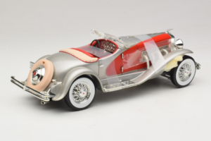 Duesenberg SJ Clark Gable's Car Silver Red ERTL 1:18 7962 Diecast — photo 2 of 6