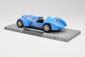 Ecurie Bleue Delahaye Type 145 V12 R. Dreyfus Coupe du Million Montlhery 1937 Minichamps 1:18 107116100 Diecast — photo 5 of 6