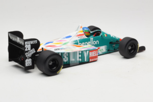 Benetton B186 #20 G. Berger F1 1986 Minichamps 1:18 80439418130 Diecast — photo 2 of 6