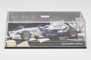 BMW Sauber F1.08 #5 N. Heidfeld Showcar 2008 Minichamps 1:43 400080083 Diecast — photo 5 of 5