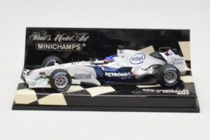 BMW Sauber F1.06 #11 J. Villeneuve F1 2006 Minichamps 1:43 400060017 Diecast
