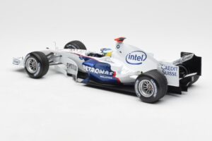 BMW Sauber F1.06 #16 N. Heidfeld F1 2006 Minichamps 1:18 100060016 Diecast — photo 5 of 6