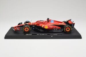 Ferrari SF-24 #16 C. Leclerc Emilia Romagna Grand Prix 2024 Bburago 1:18 18-16821-L-IMOLA-SHOWCASE Diecast — photo 3 of 7