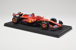 Ferrari SF-24 #16 C. Leclerc Emilia Romagna Grand Prix 2024 Bburago 1:18 18-16821-L-IMOLA-SHOWCASE Diecast — photo 4 of 7