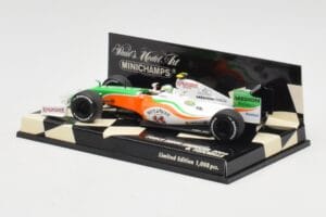 Force India Mercedes VJM02 #21 G. Fisichella Showcar 2009 Minichamps 1:43 400090091 Diecast — photo 3 of 5
