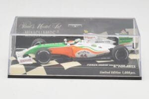 Force India Mercedes VJM02 #21 G. Fisichella Showcar 2009 Minichamps 1:43 400090091 Diecast — photo 5 of 5