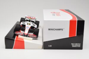 Haas VF-22 #47 M. Schumacher Bahrain GP 2022 Minichamps 1:18 147220147 Diecast — photo 6 of 7