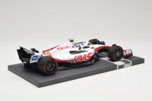 Haas VF-22 #47 M. Schumacher British GP 2022 Minichamps 1:18 117221047 Resin — photo 3 of 7