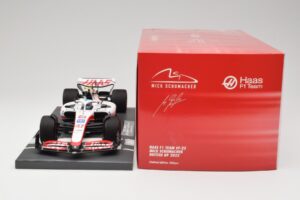 Haas VF-22 #47 M. Schumacher British GP 2022 Minichamps 1:18 117221047 Resin — photo 6 of 7