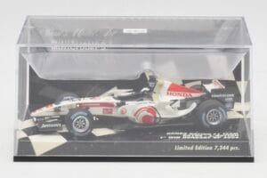 Honda RA106 #12 J. Button Hungarian GP Winner F1 2006 Minichamps 1:43 400060112 Diecast — photo 5 of 5