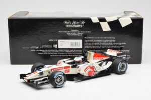 Honda Racing Team RA106 #12 J. Button F1 2006 Minichamps 1:18 100060012 Diecast — photo 6 of 6