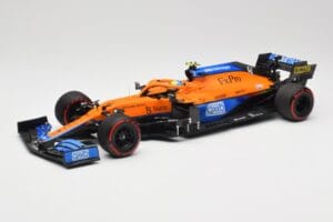 McLaren MCL35M #4 L. Norris Pole Position Russian GP 2021 Minichamps 1:18 530213404 Diecast