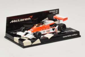 McLaren M26 Ford J. Hunt F1 1977 Minichamps 1:43 530774301 Diecast — photo 2 of 5