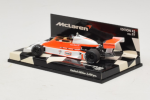 McLaren M26 Ford J. Hunt F1 1977 Minichamps 1:43 530774301 Diecast — photo 3 of 5