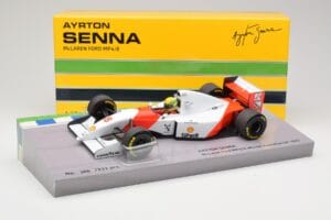 McLaren Ford MP4/8 #8 A. Senna Winner Australian GP 1993 Minichamps 1:18 543933838 Diecast — photo 7 of 7