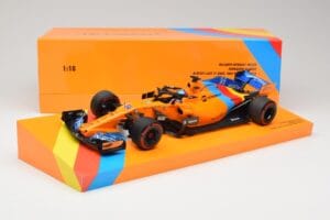McLaren MCL33 Renault #14 F. Alonso Abu Dhabi GP 2018 Minichamps 1:18 533183914 Resin — photo 7 of 7