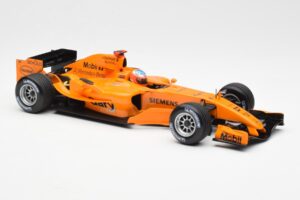 McLaren MP4-20 Mercedes G. Paffett Interim Test Car 2006 Minichamps 1:18 530061895 Diecast — photo 4 of 6