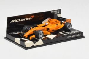 McLaren Mercedes MP4-20 G. Paffett Test Car 2006 Minichamps 1:43 530064395 Diecast — photo 2 of 5