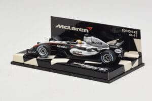 McLaren Mercedes MP4-20 #10 J-P. Montoya Race Car 2005 Minichamps 1:43 530054310 Diecast — photo 3 of 5