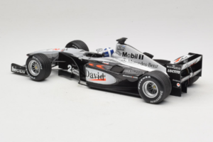 McLaren MP4-15 #2 D. Coulthard F1 2000 Minichamps 1:18 B66962118 Diecast — photo 5 of 6