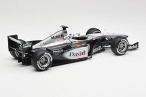 McLaren MP4-15 #2 D. Coulthard F1 2000 Hot Wheels 1:18 26740 Diecast — photo 2 of 6