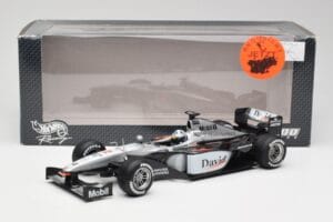 McLaren MP4-15 #2 D. Coulthard F1 2000 Hot Wheels 1:18 26740 Diecast — photo 6 of 6