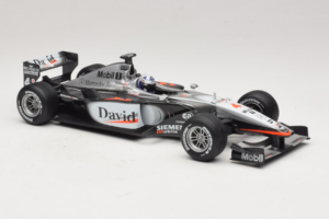 McLaren MP4-16 Mercedes #3 D. Coulthard F1 2001 Hot Wheels 1:18 50199 Diecast — photo 4 of 6