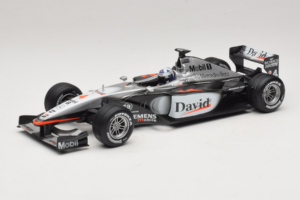 McLaren MP4-16 Mercedes #3 D. Coulthard F1 2001 Hot Wheels 1:18 50199 Diecast