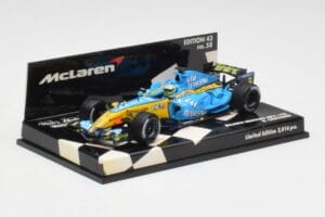 McLaren MP4-19B #5 D. Coulthard F1 2004 Minichamps 1:43 530044315 Diecast — photo 3 of 5