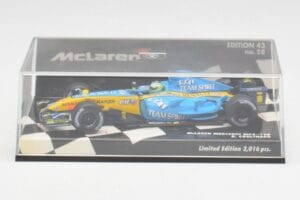 McLaren MP4-19B #5 D. Coulthard F1 2004 Minichamps 1:43 530044315 Diecast — photo 5 of 5