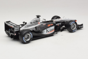 McLaren MP4-20 #9 K. Raikkonen F1 2005 Hot Wheels 1:18 H2286 Diecast — photo 2 of 6