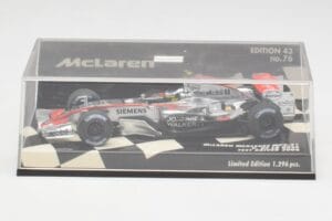 McLaren MP4-21 P. de la Rosa Test 2006 Minichamps 1:43 530064343 Diecast — photo 4 of 5