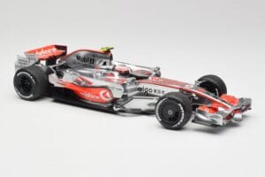 McLaren MP4-22 #2 L. Hamilton Canadian GP Winner 2007 Minichamps 1:18 530071822 Diecast — photo 4 of 6