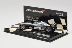 McLaren MP4/98T 2-Seater M. Hakkinen / E. Hakkinen F1 2000 Minichamps 1:43 530984378 Diecast — photo 3 of 4