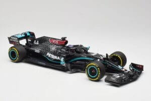 Mercedes AMG W11 Petronas #44 L. Hamilton Styrian GP Winner 2020 Minichamps 1:18 110200244 Resin — photo 4 of 7