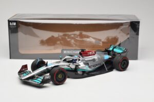 Mercedes AMG W13 E Performance Petronas #63 G. Russell Brazilian GP 1st Win 2022 Minichamps 1:18 110222163 Resin — photo 7 of 7