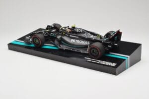 Mercedes AMG W14 E Performance Petronas #44 L. Hamilton Australian GP 2023 Minichamps 1:18 113230144 Resin — photo 4 of 7
