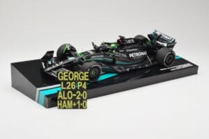 Mercedes AMG W14 E Performance Petronas #63 G. Russell Bahrain GP 2023 Minichamps 1:18 113230163 Resin — photo 2 of 7